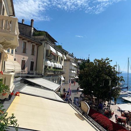 Appartement Casa Elisabetta, Affacciata Sul Golfo à Salò Extérieur photo