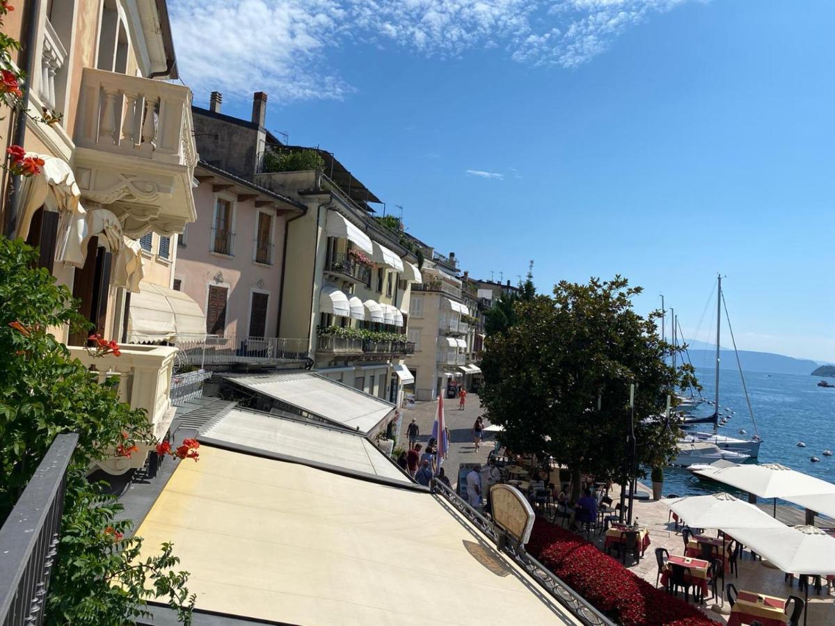 Appartement Casa Elisabetta, Affacciata Sul Golfo à Salò Extérieur photo
